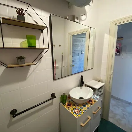 Bright With Pool, Torrecilla Apartamento