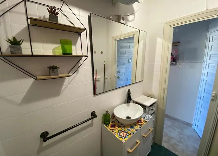 Bright With Pool, Torrecilla Apartment